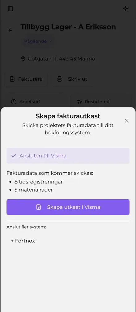 Faktureringsapp för bygg – faktura skapad på rapporterad tid och material i JobbOn